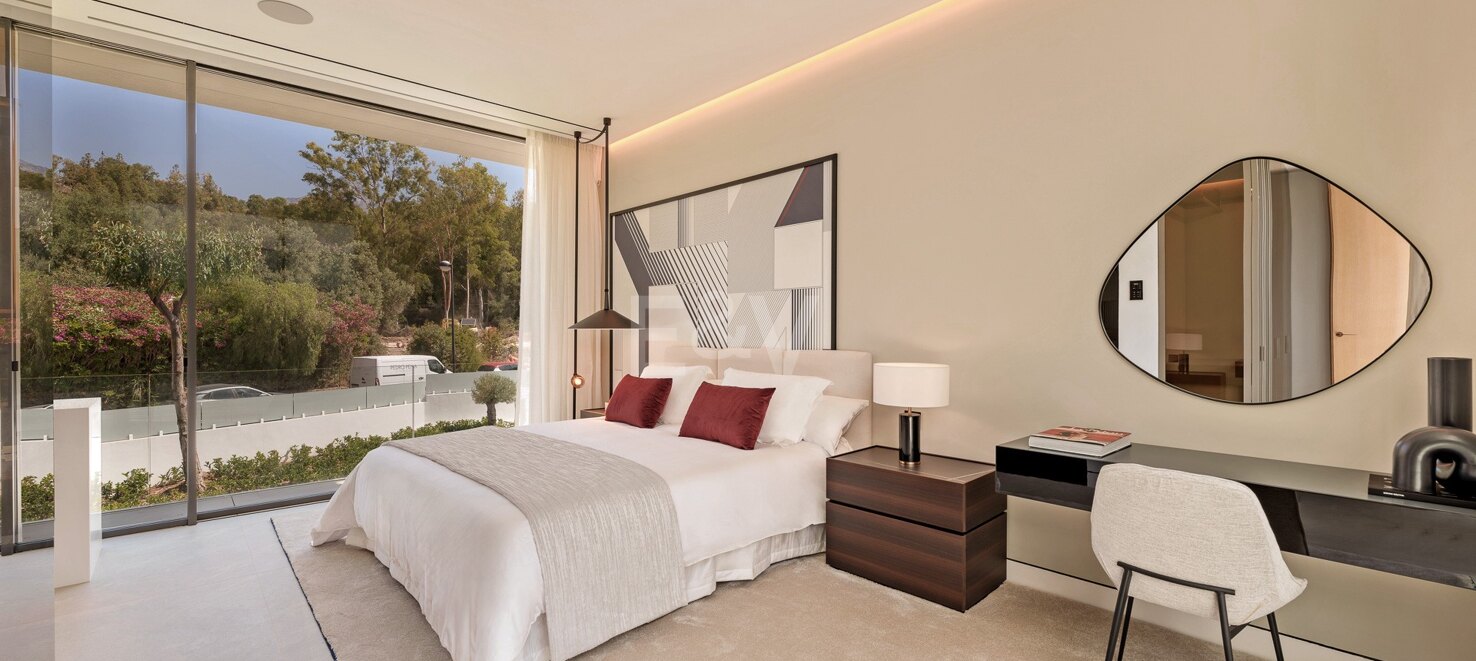 Exclusive Contemporary Villas on Marbella’s Golden Mile