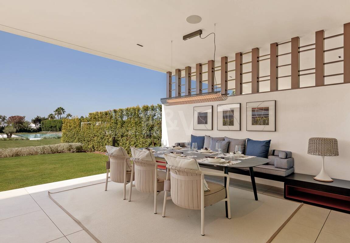 Exklusiva samtida villor på Marbellas gyllene mil