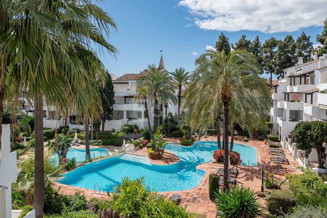 Exklusives Penthouse im Puente Romano Beach Resort mit hohem Investitionspotenzial