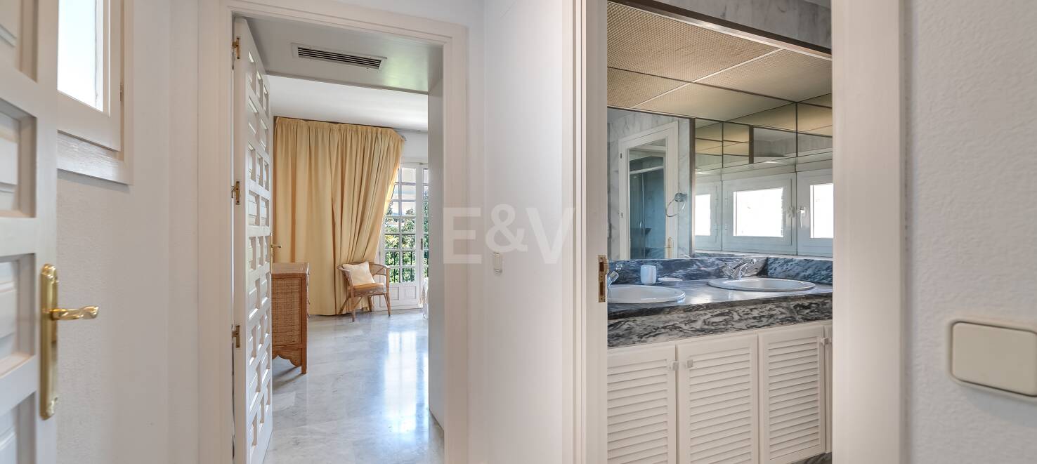 Exceptional penthouse in Puente Romano Beach Resort with incredible investment potential