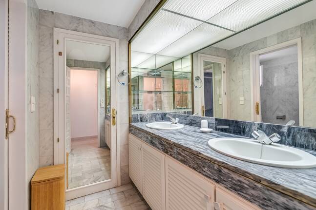 Exklusives Penthouse im Puente Romano Beach Resort mit hohem Investitionspotenzial