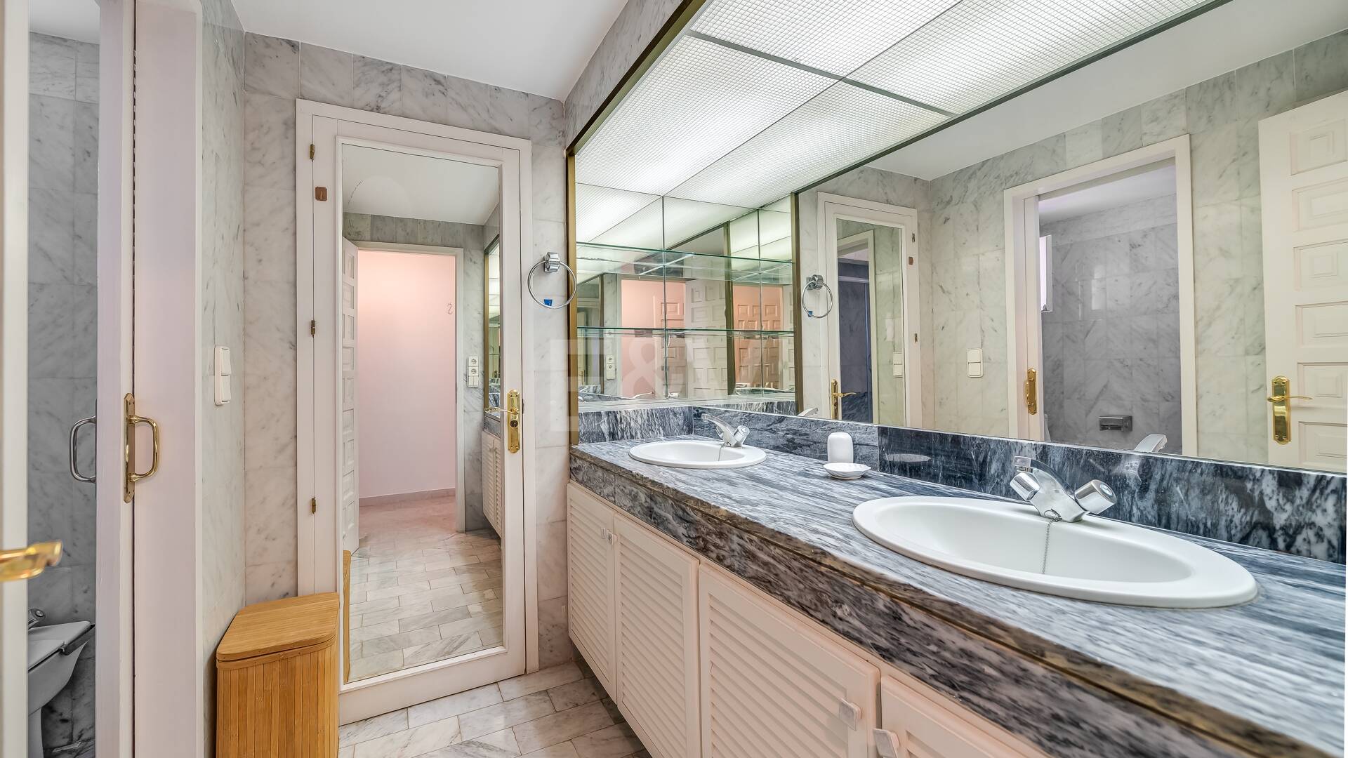 Exklusives Penthouse im Puente Romano Beach Resort mit hohem Investitionspotenzial