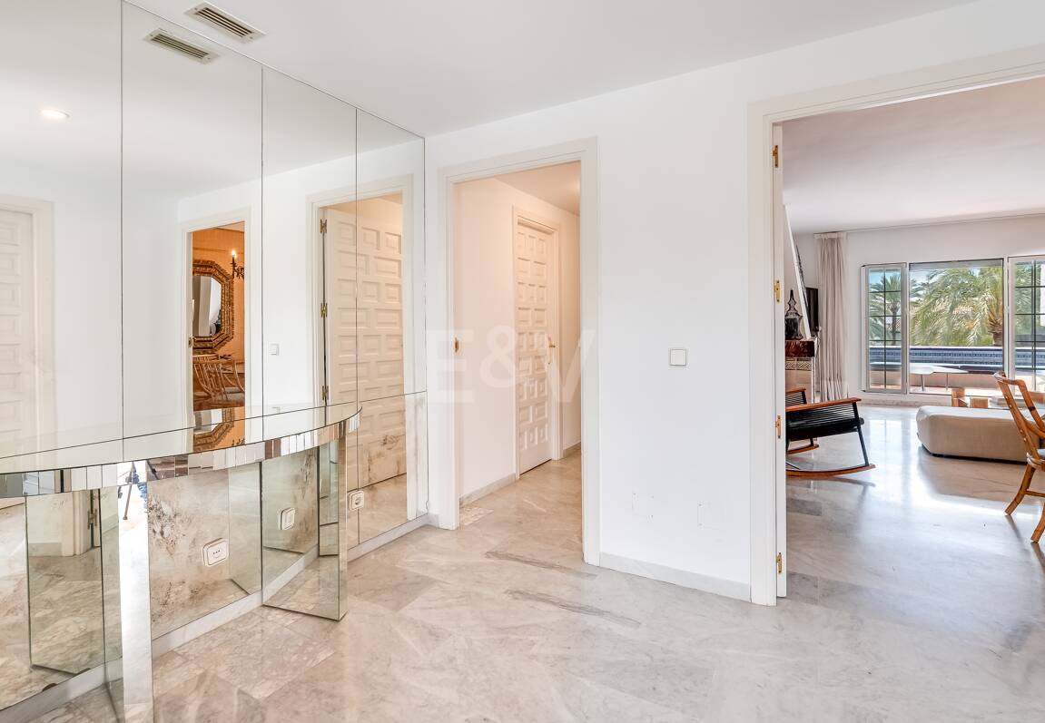 Exklusives Penthouse im Puente Romano Beach Resort mit hohem Investitionspotenzial