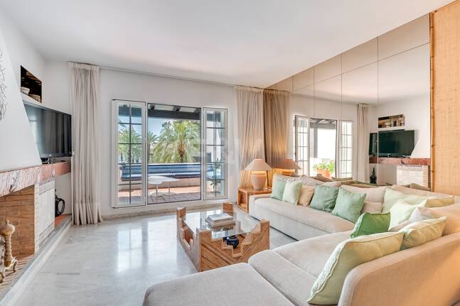 Exklusives Penthouse im Puente Romano Beach Resort mit hohem Investitionspotenzial