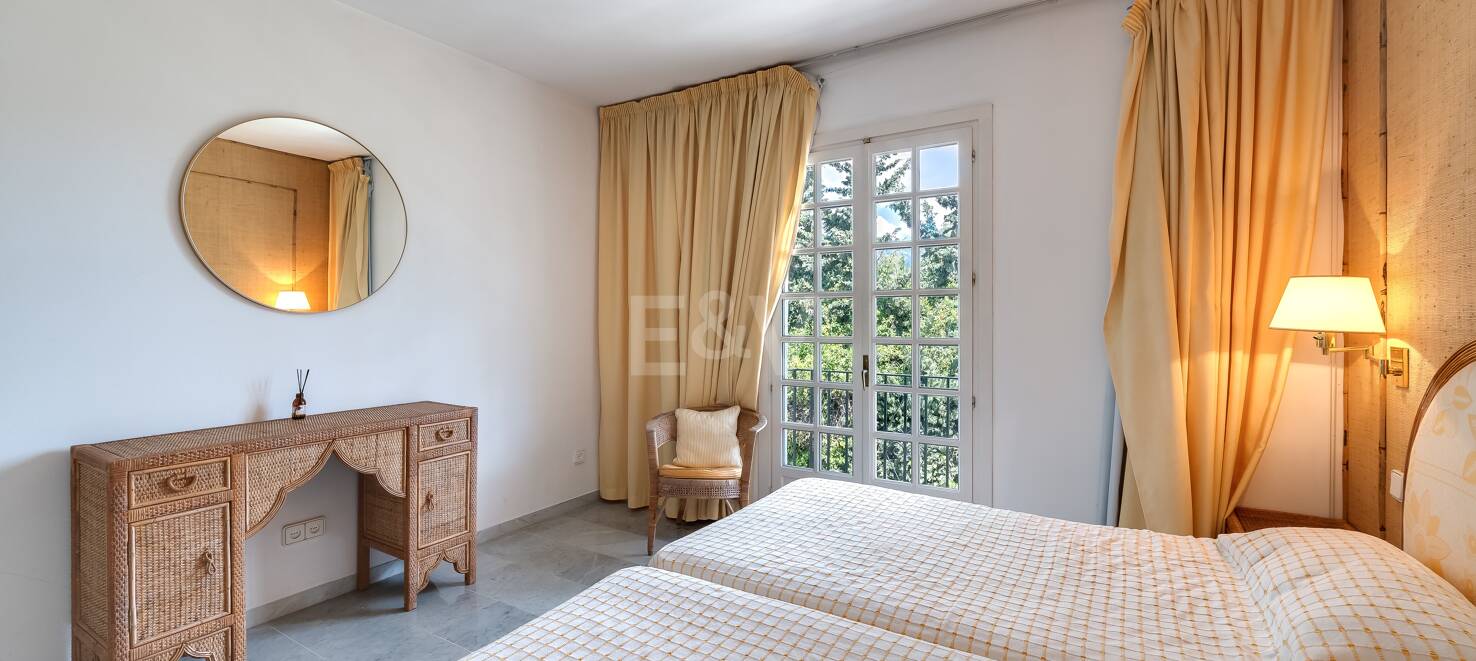 Exceptional penthouse in Puente Romano Beach Resort with incredible investment potential