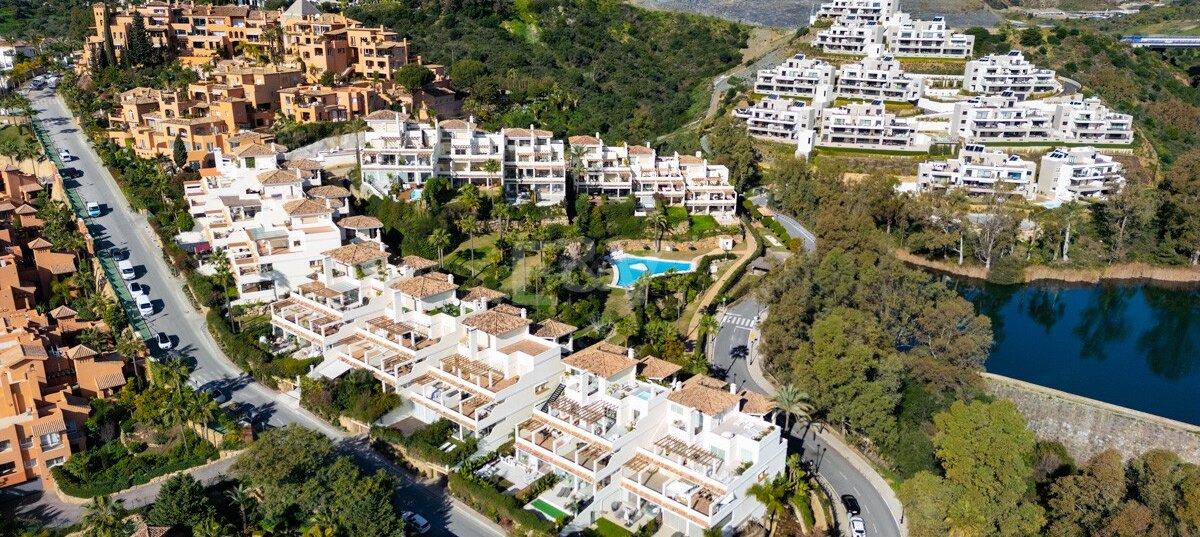 Penthouse na sprzedaż w Nueva Andalucia, Marbella (Wszystkie obszary)