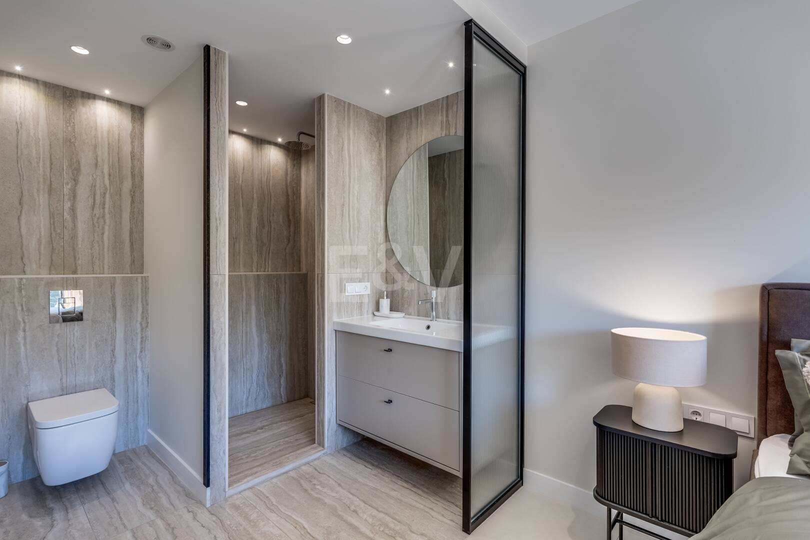 Oszałamiające 3- Apartament w Puerto del Almendro, Benahavis z widokiem na morze