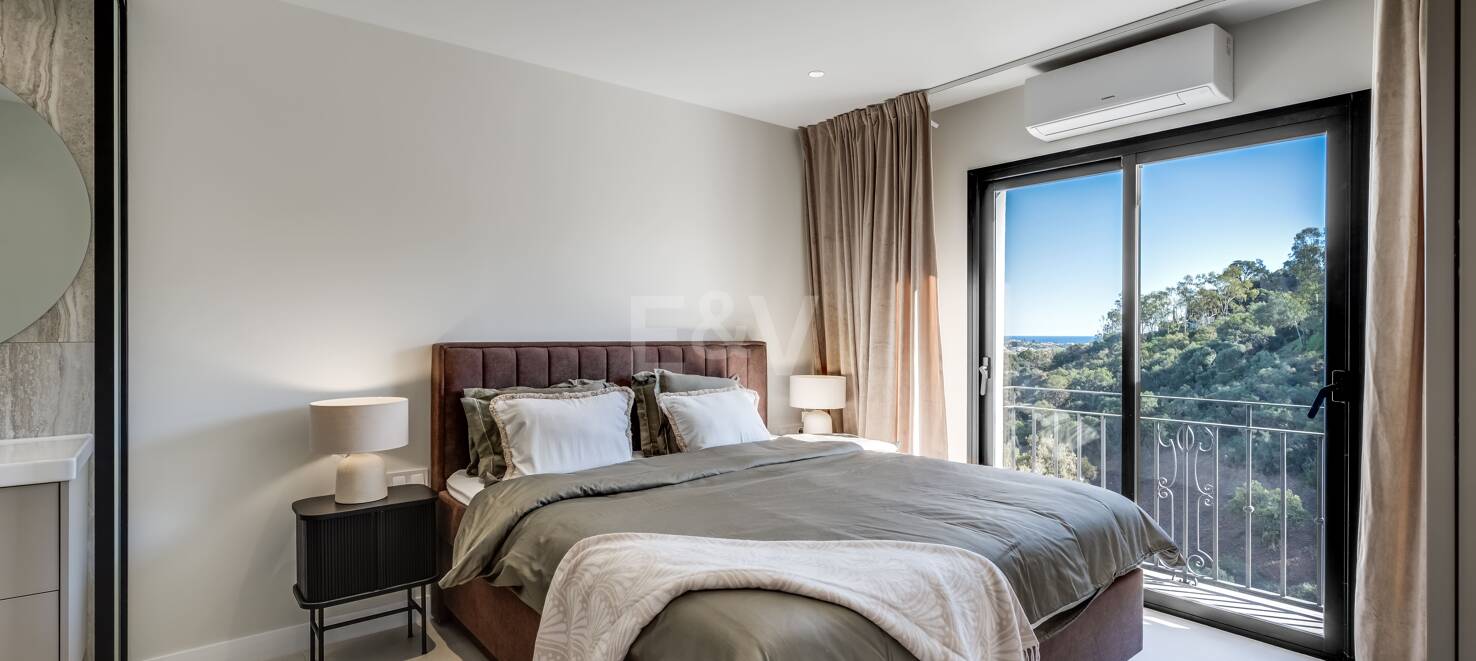Oszałamiające 3- Apartament w Puerto del Almendro, Benahavis z widokiem na morze
