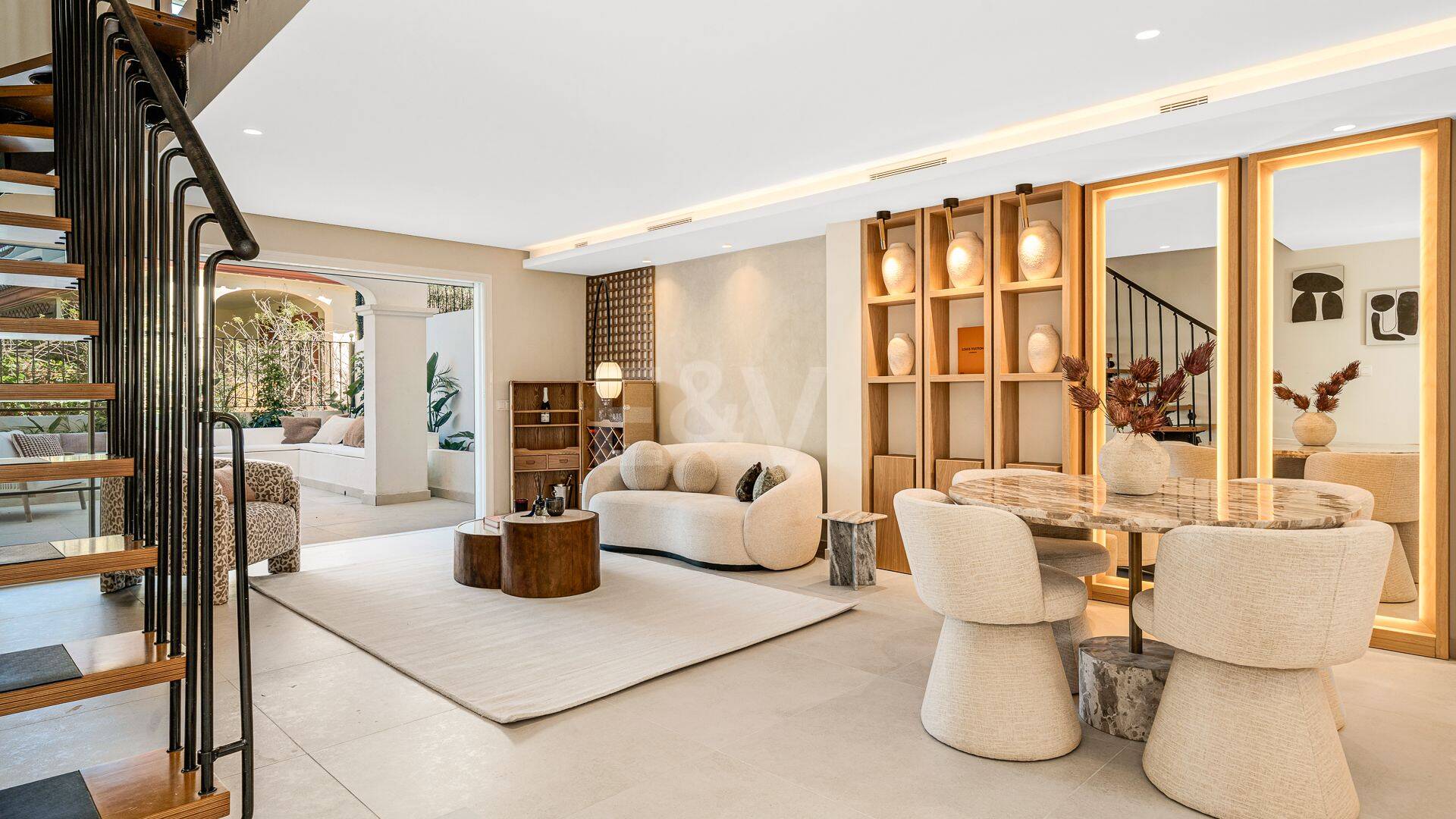 Zeitgenössisches Reihenhaus in Strandnähe in privater Gemeinschaft