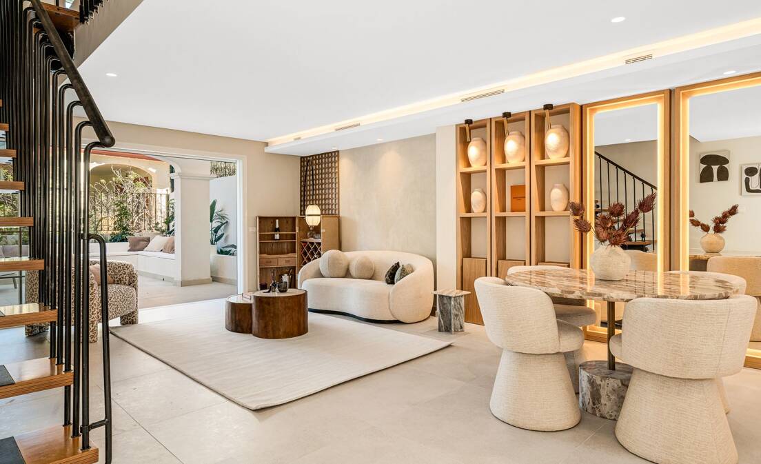 Stylowe Townhouse w Gated Community blisko Puente Romano