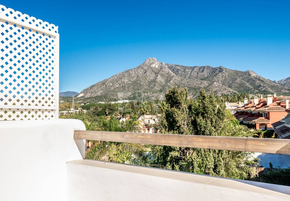 Zeitgenössisches Reihenhaus in Strandnähe in privater Gemeinschaft