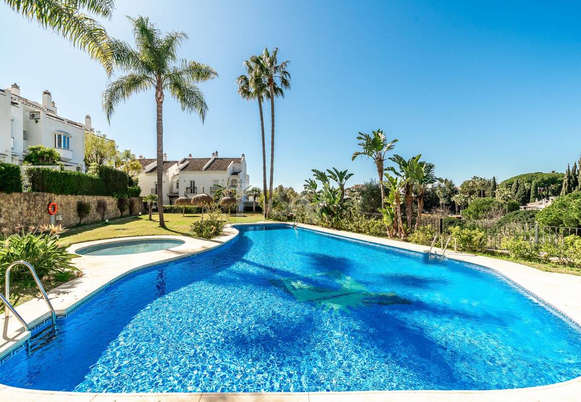 Zeitgenössisches Reihenhaus in Strandnähe in privater Gemeinschaft