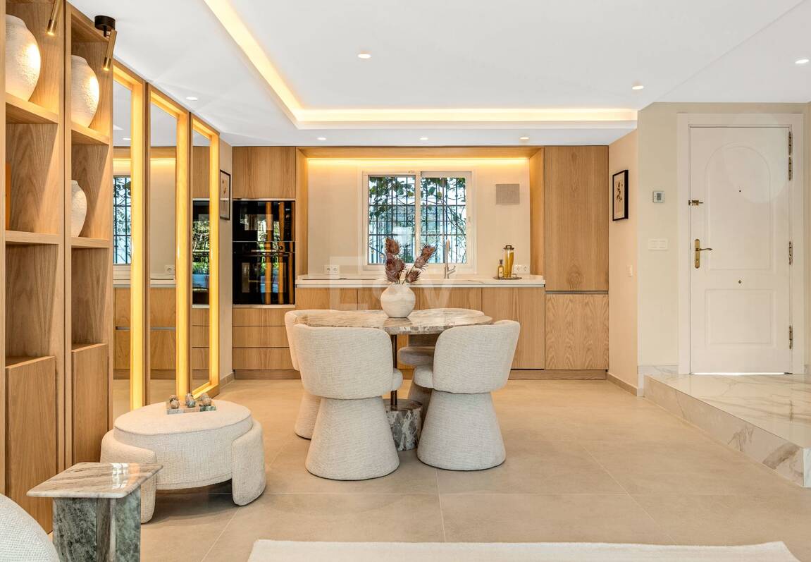 Zeitgenössisches Reihenhaus in Strandnähe in privater Gemeinschaft