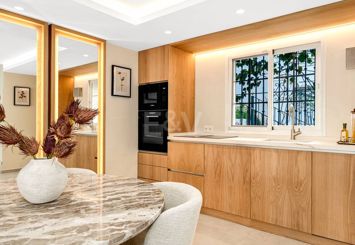 Zeitgenössisches Reihenhaus in Strandnähe in privater Gemeinschaft