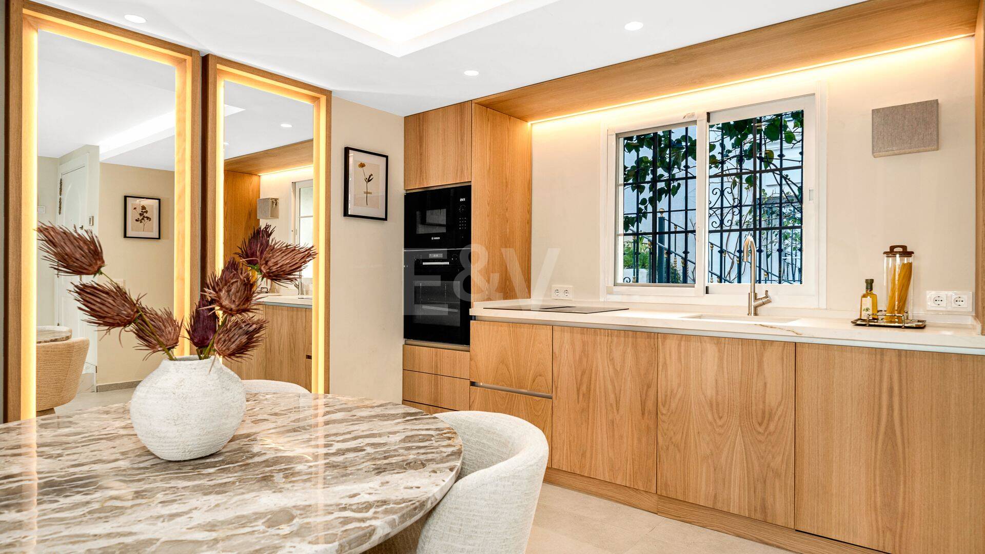 Zeitgenössisches Reihenhaus in Strandnähe in privater Gemeinschaft