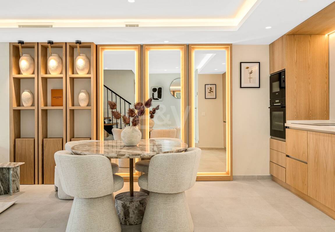 Zeitgenössisches Reihenhaus in Strandnähe in privater Gemeinschaft