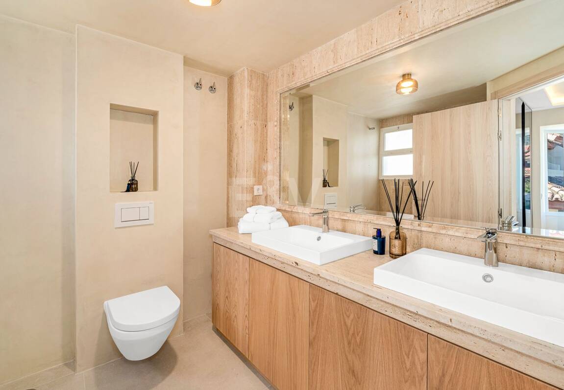 Zeitgenössisches Reihenhaus in Strandnähe in privater Gemeinschaft