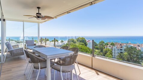 Modernes Apartment mit Meerblick und Gehdistanz zu Marbella