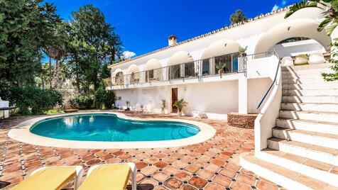 Charmig South-Facing Villa med havsutsikt i La Carolina