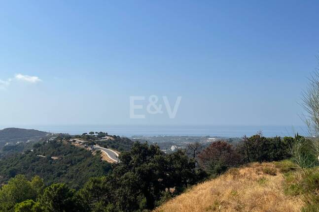Monte Mayor Plot with Stunning Sea Views and Two Frontages