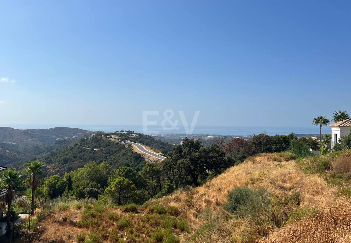 Monte Mayor Plot with Stunning Sea Views and Two Frontages