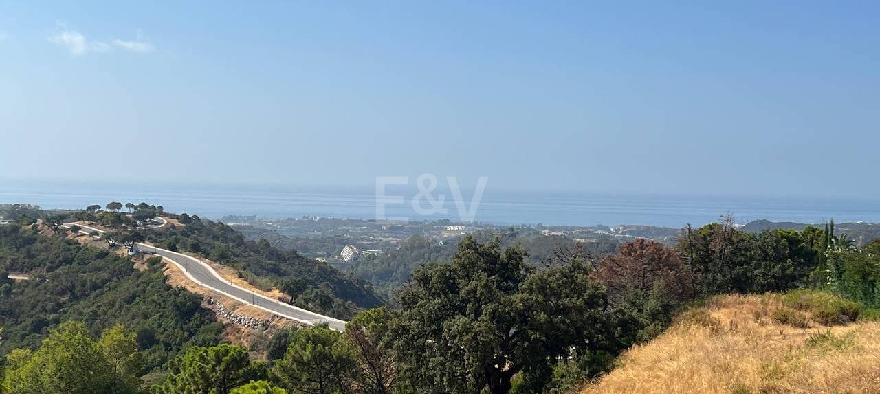 Monte Mayor Plot with Stunning Sea Views and Two Frontages