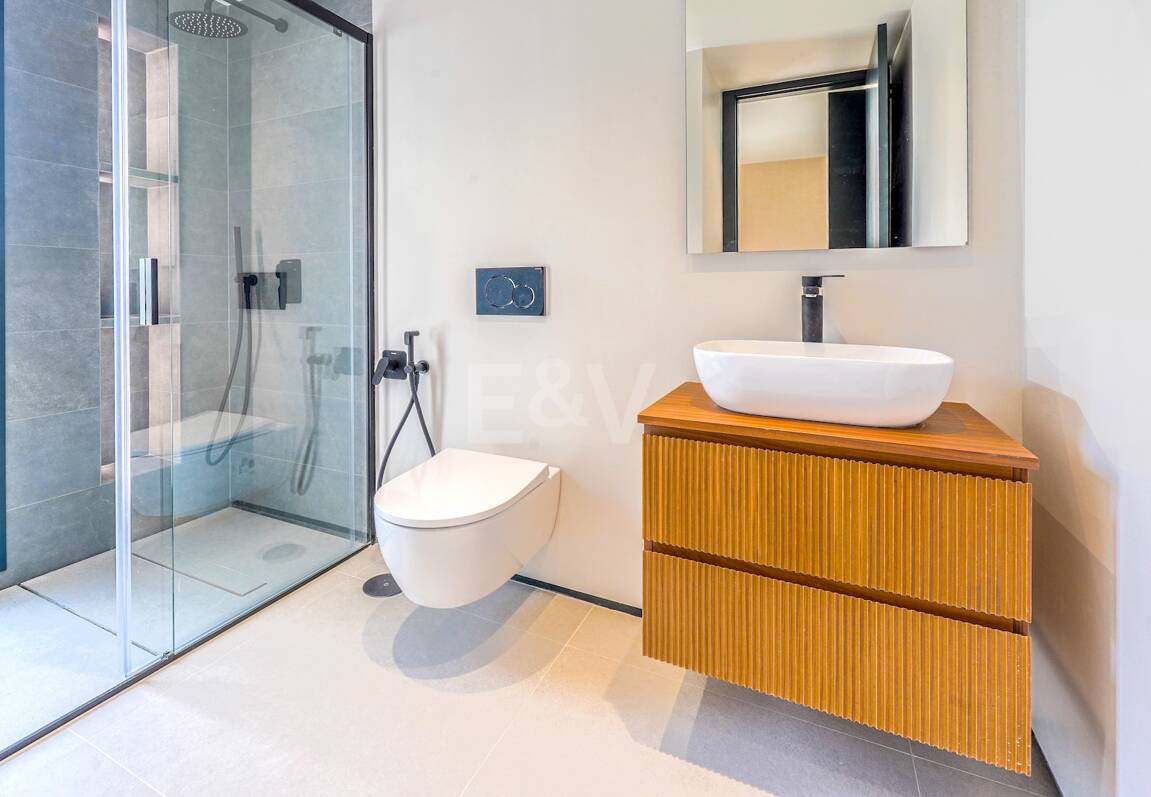 Elegant Villa i Nueva Andalucia inom en fridfull och privat plats