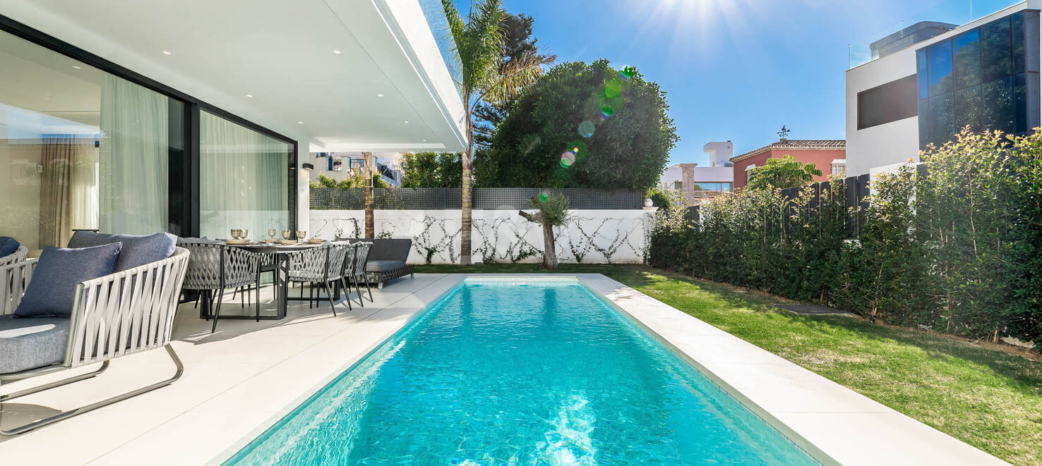 Modern villa i ett oslagbart läge mellan Golden Mile och Puerto Banús