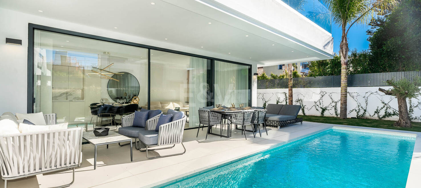 Modern villa i ett oslagbart läge mellan Golden Mile och Puerto Banús