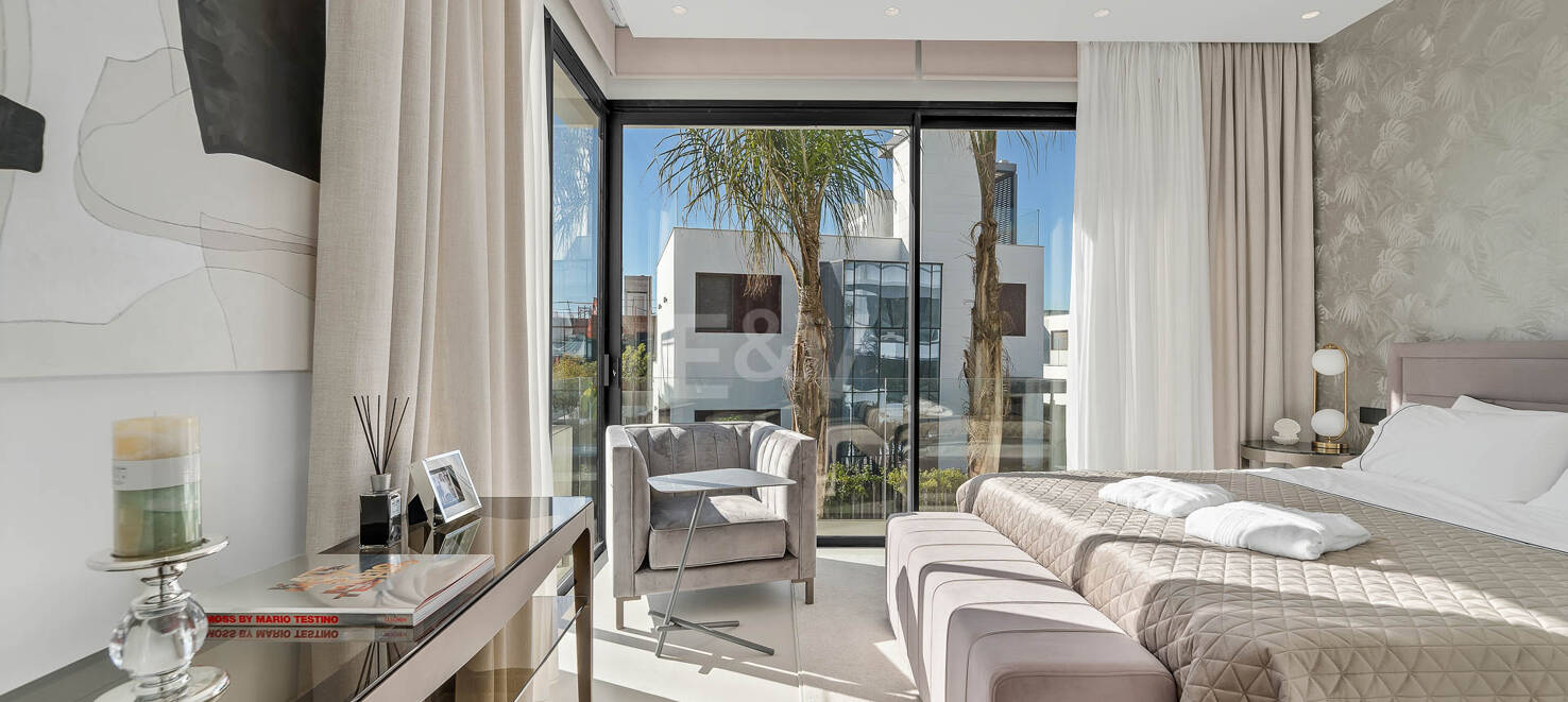 Modern villa i ett oslagbart läge mellan Golden Mile och Puerto Banús