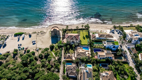 Votre lieu de rêve à Marbesa : Une famille Maison près de la plage