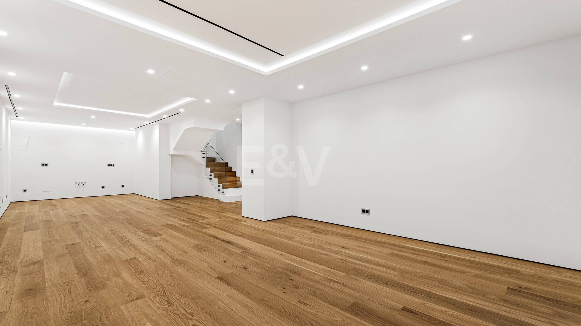 Elegant Duplex lägenhet i en modern Golden Mile gemenskap