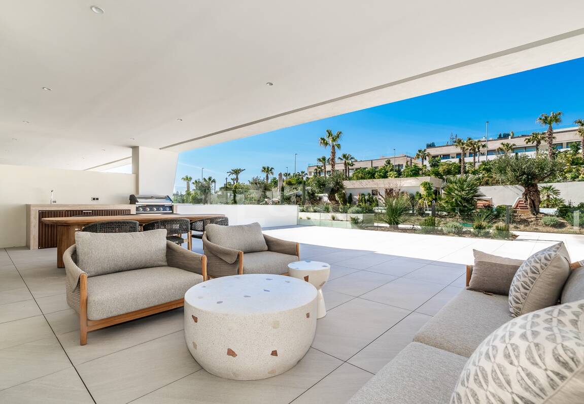 Elegant Duplex lägenhet i en modern Golden Mile gemenskap