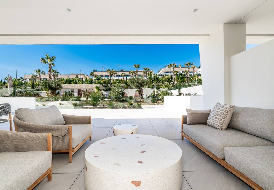 Elegant Duplex lägenhet i en modern Golden Mile gemenskap