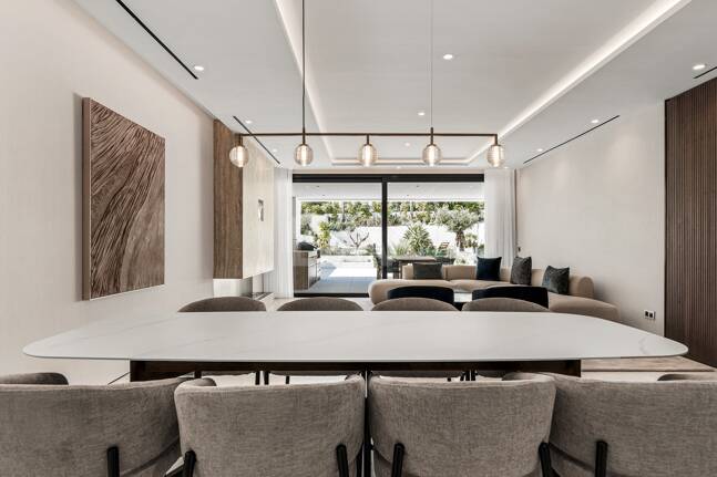 Elegant Duplex lägenhet i en modern Golden Mile gemenskap