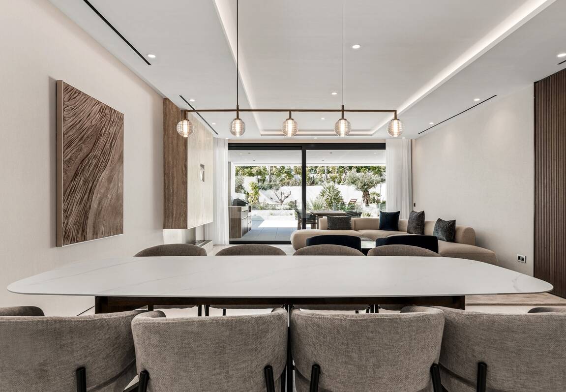 Elegant Duplex lägenhet i en modern Golden Mile gemenskap