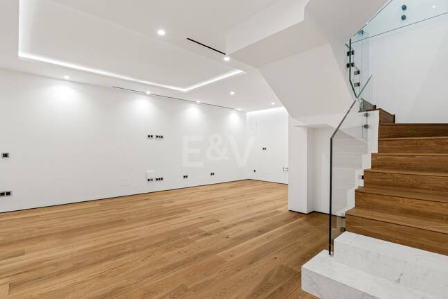 Elegant Duplex lägenhet i en modern Golden Mile gemenskap