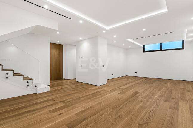 Elegant Duplex lägenhet i en modern Golden Mile gemenskap