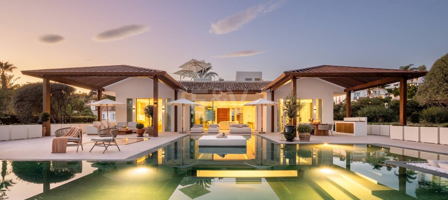 Utsökt och modern frontline golfvilla i prestigefyllda La Cerquilla