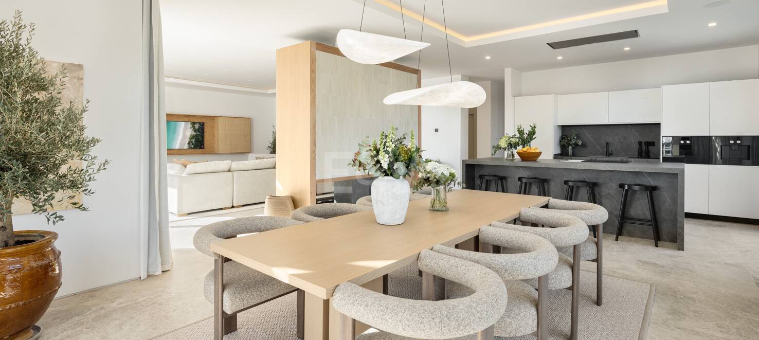 Utsökt och modern frontline golfvilla i prestigefyllda La Cerquilla