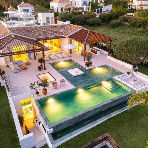 Utsökt och modern frontline golfvilla i prestigefyllda La Cerquilla