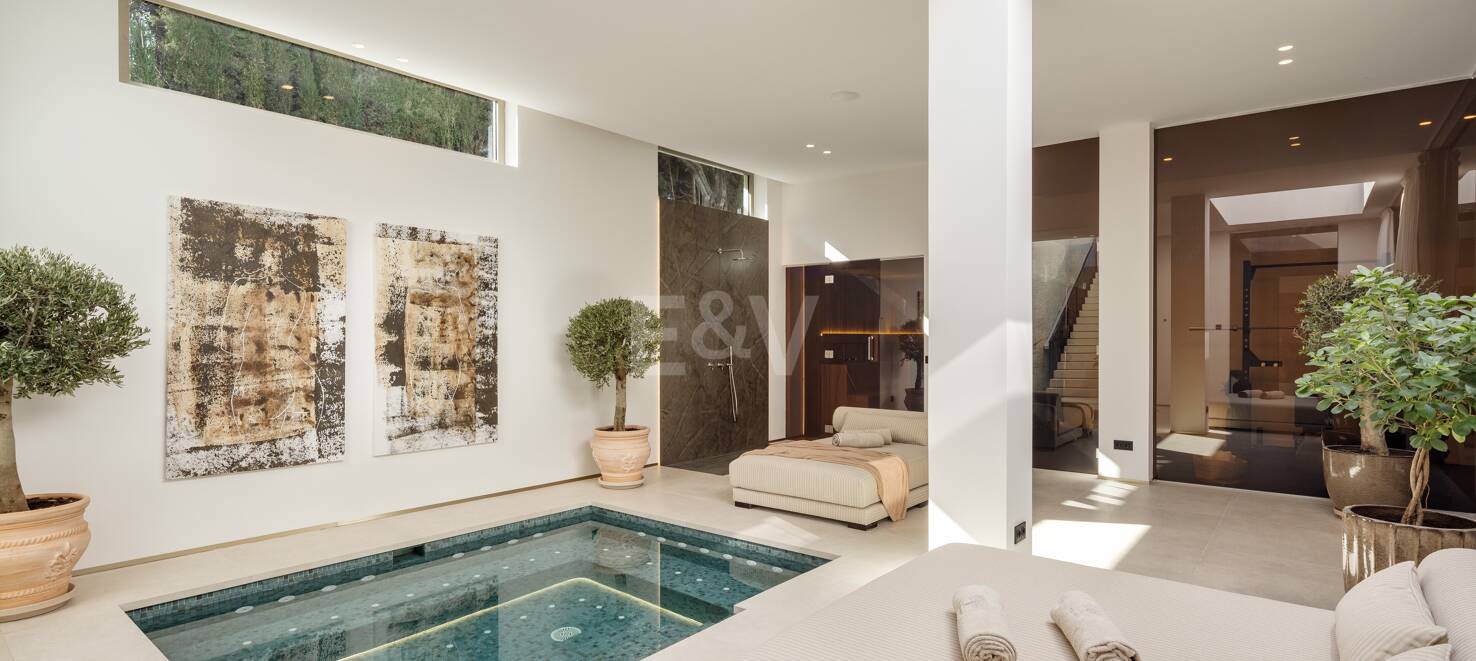 Utsökt och modern frontline golfvilla i prestigefyllda La Cerquilla