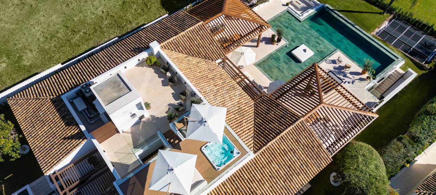 Utsökt och modern frontline golfvilla i prestigefyllda La Cerquilla