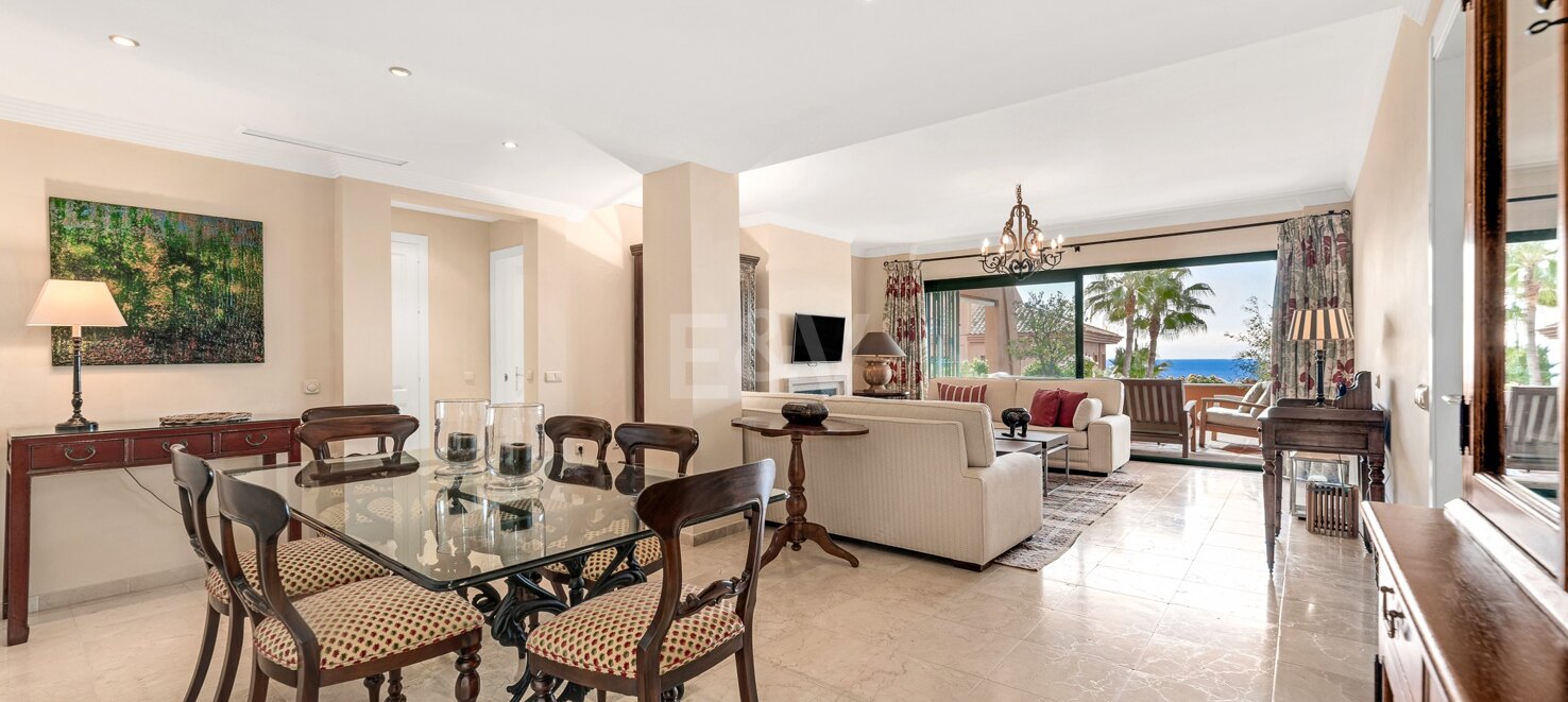 Élégant appartement de 4 chambres avec vue magnifique sur la mer – El Rosario, Marbella