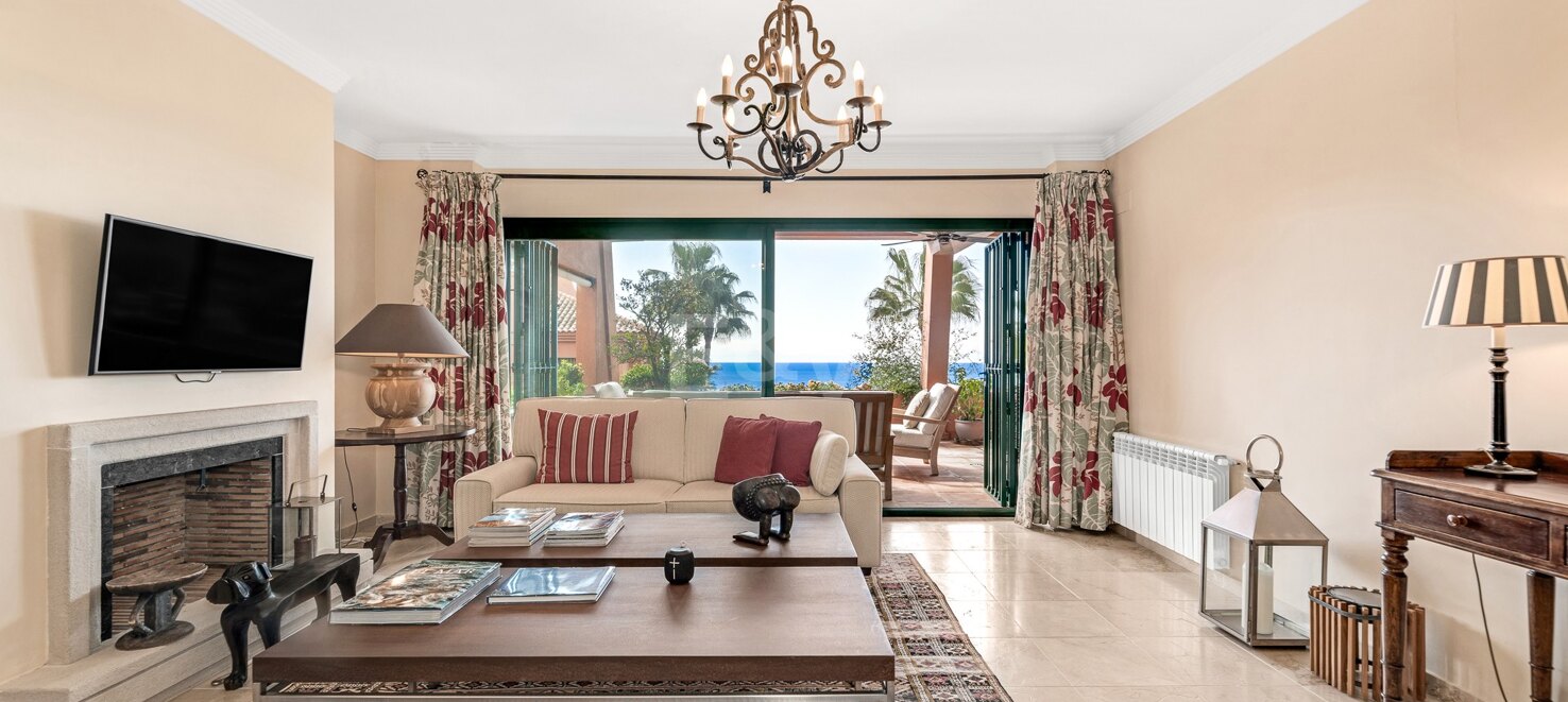 Élégant appartement de 4 chambres avec vue magnifique sur la mer – El Rosario, Marbella