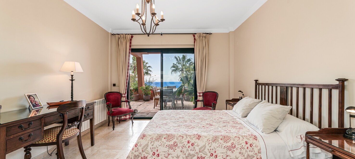 Élégant appartement de 4 chambres avec vue magnifique sur la mer – El Rosario, Marbella