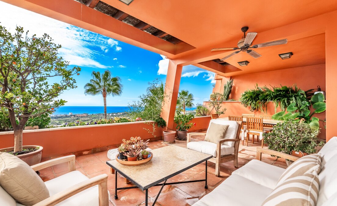 Élégant appartement de 4 chambres avec vue magnifique sur la mer – El Rosario, Marbella