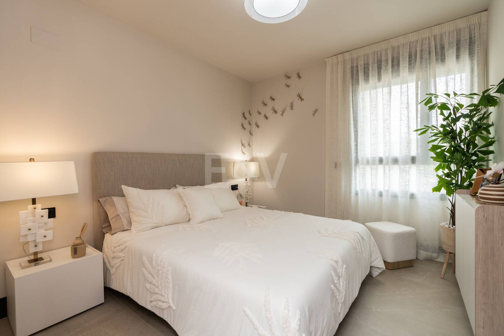 Moderno ático dúplex en Nueva Andalucía con amplias terrazas