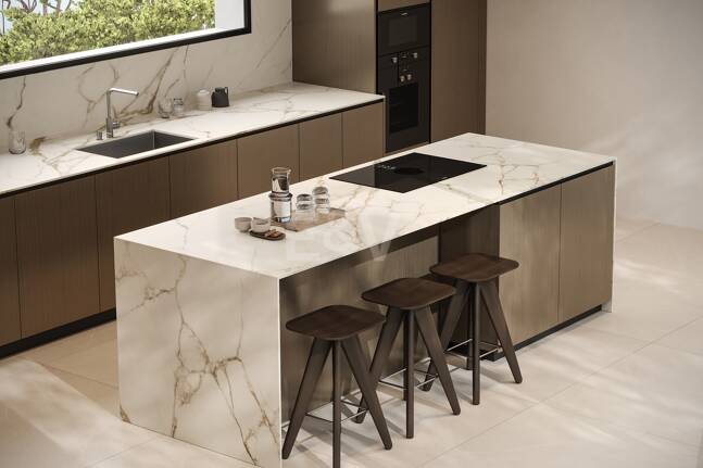 Apartment in La Quinta with panoramic mountain and sea views