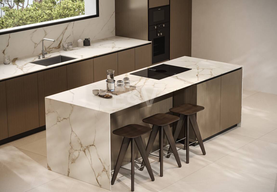 Apartment in La Quinta with panoramic mountain and sea views